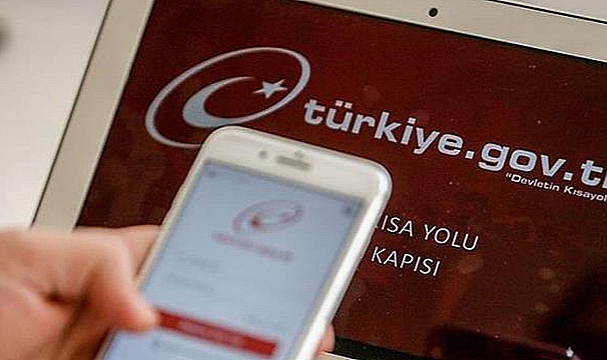 EMEKLİ OLMANIZ İÇİN E-DEVLET'TE YAPMANIZ GEREKENLER!