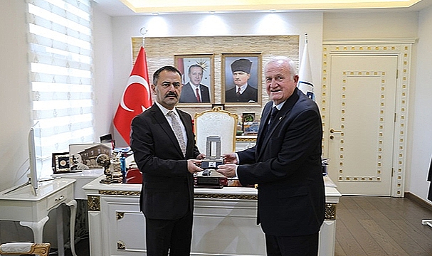 TÜRK BÖBREK VAKFI HEYETİNDEN VALİ AKTAŞ'A ZİYARET