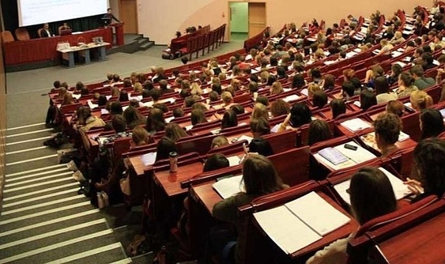 20 ŞUBAT'TA UZAKTAN EĞİTİM BAŞIYOR, NİSAN DA YENİDEN DEĞERLENDİRİLECEK