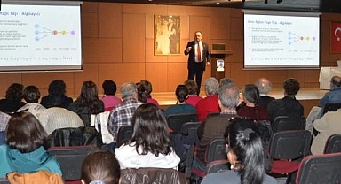 Prof. Dr. Oğuz Ergin: "Yapay Zeka Gerçek"