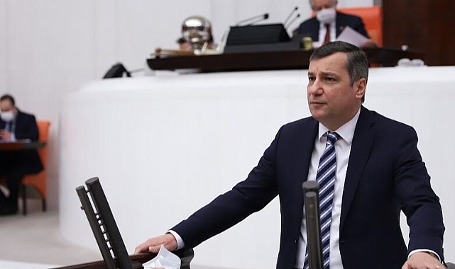 YAŞASIN 1 MAYIS!