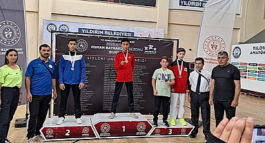 ÇANAKKALE'NİN KARATECİLERİ YİNE MADALYALARI KİMSEYE KAPTIRMADI