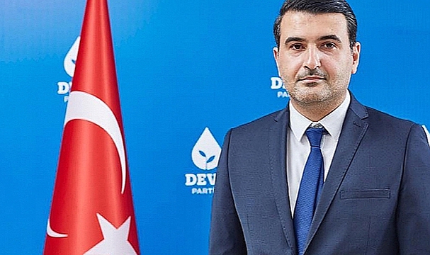 DEVA PARTİSİNDE BAŞKAN KARACA GÖREVİNE DÖNDÜ