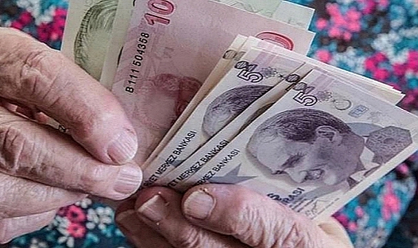 YAŞLI VE ENGELLİ AYLIKLARI ARTIRILDI!
