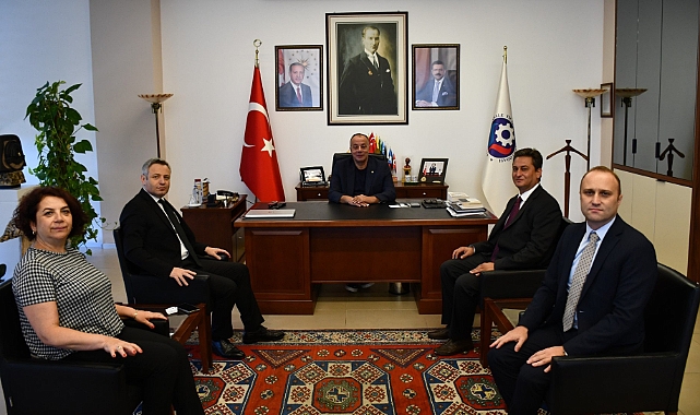 Semizoğlu “Kamu bankaları piyasayı yönlendirici rol üstlenmelidir