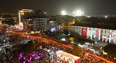 Çanakkale'de 2023 Metre  Bayrakla Cumhuriyetin 100.Yıl Resitali