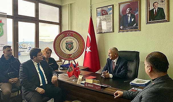 CHP'Lİ ERKEK ŞEHİT VE GAZİ YAKINLARI İLE BİR ARAYA GELDİ