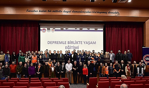 "DEPREMLE BİRLİKTE YAŞAM" SEMİNERİ DÜZENLENDİ