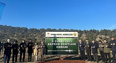 EZİNE'DE  DEPREM ŞEHİTLERİ ORMANI KURULDU