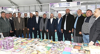 "HER ŞEY GELİR GEÇER AMA YAZI KALIR"