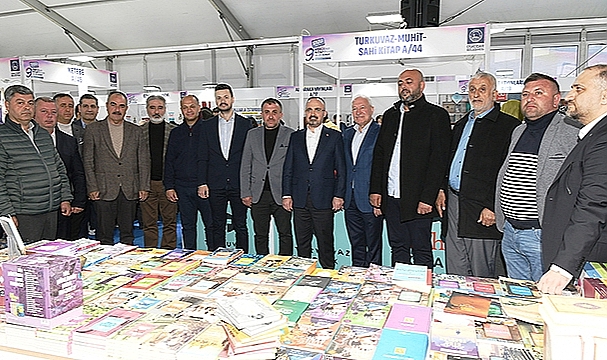 "HER ŞEY GELİR GEÇER AMA YAZI KALIR"