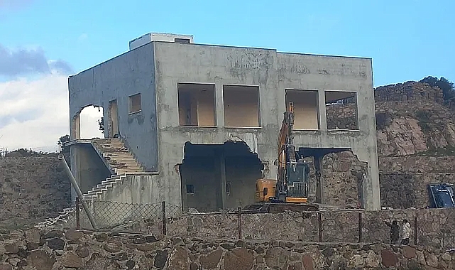 Kaçak yapılar yıkılıyor