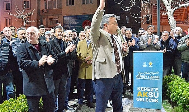 Aksu'dan Miting Gibi Kahve Toplantısı
