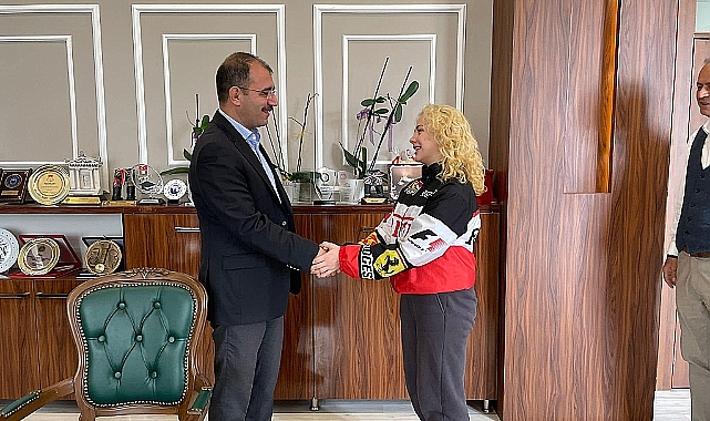 Bigalı Ortaokul Öğrencisi Yağmur Karanfil Türkiye üçüncüsü!