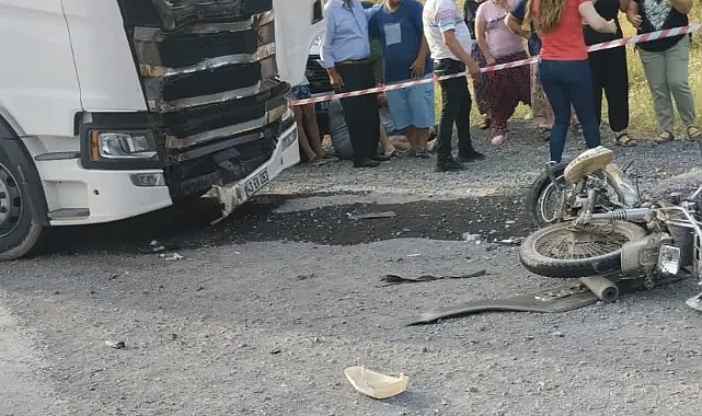 Çanakkale'de Meydana Gelen Trafik Kazasında 2 Genç Hayatını Kaybetti