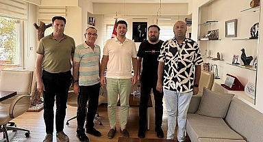 Çanakkale İnternet Gazetecileri Derneği,  Küçükkuyu Belediye Başkanı Gürel'i ziyaret etti