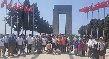 Emeklilere şehitlik gezisi düzenlendi