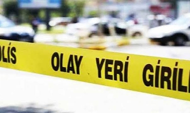 Gökçeada'da, Annesi ve Kardeşini Döven Babasını Öldürdü