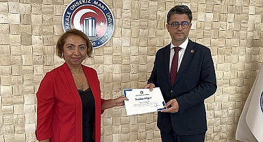 Başarılı Akademisyen Prf. Sibel Menteşe, Rektör Tarafından Ödüllendirildi