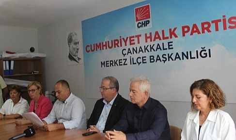 CHP Eş Zamanlı Basın Açıklaması Yaparak, Okullardaki Eksiklikleri Gündeme Getirdi
