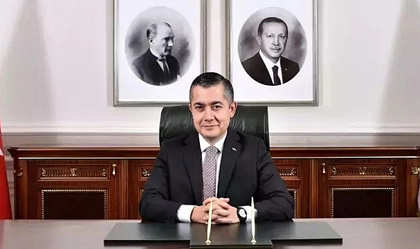 Çanakkale Eski Vali Yardımcısı Aksoy, Esenyurt Belediyesine Atandı