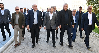AK Parti Çanakkale Milletvekili  Gider, partisinin Ezine'de Muhtarlarla Bir Araya Geldi.eldi.