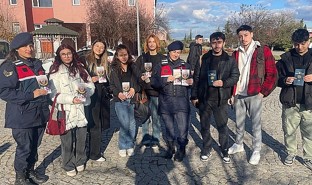 Jandarma  Kadına Yönelik Şiddete Karşı KADES Uygulamasını Anlattı