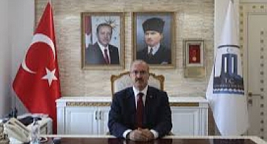 Vali Doç. Dr. Ömer TORAMAN' ın "24 Kasım Öğretmenler Günü" Mesajı