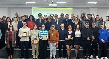 "Yeşil Yarınlar İçin Geleceğe Umutla"