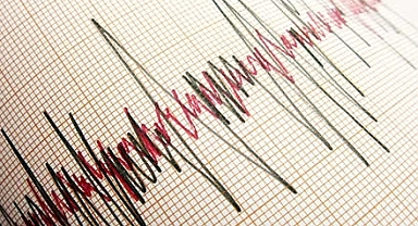 Çanakkale'de 5.2 büyüklüğünde deprem!