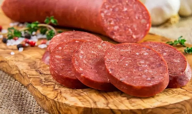 Bakanlık İfşa Etti! Bu Marka Sucukları Evinize Sokmayın