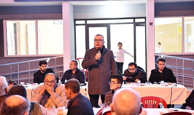 Çanakkale Kepez Belediyesi’nin İftarına Binlerce Kişi Katıldı