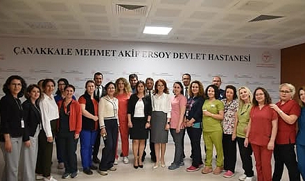 Çanakkale Mehmet Akif Ersoy Devlet Hastanesi’nde Hemşireler Günü  Kutlandı.