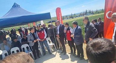 Gelibolu İlçesinde, "14 buğday, 2 arpa çeşit demonstrasyonu "Tarla Günü Etkinliği Düzenlendi