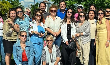 Çanakkale'de Kız Kardeşlik Anıtı törenle açıldı