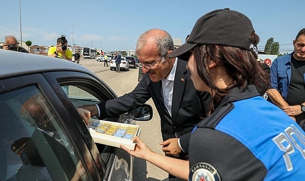 Vali Toraman Trafik Denetimlerine Katıldı