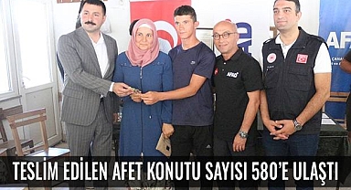 Ayvacık İlçesinde  Depremzedelere 92 Yeni Ev Daha Teslim Edildi