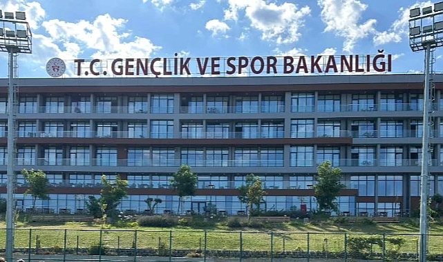 Çanakkale'de Tartışmalı İhaleyi Kazanan  Ata Pastanesi !