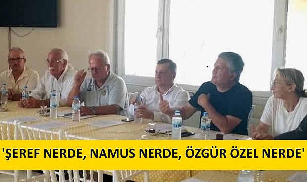 CHP’de Tepki Çeken Fotoğraf, İrfan Mutluay ve Özgür Ceylan Yan Yana !