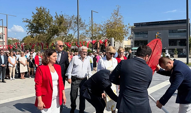 Çanakkale'de CHP'nin 102. Kuruluş Yıldönümünü Kutladı