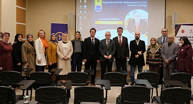 "Hz. Muhammed'in Stratejik Liderliği Konulu Konferans Çanakkale'de Büyük İlgi Gördü"
