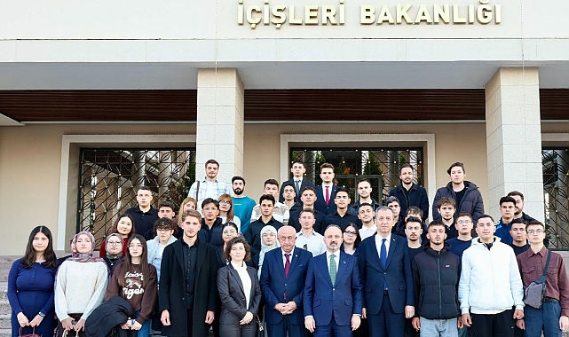 Turan: "Alevi Demek Bugün Kolay Ama Bu Noktaya Zor Gelindi"