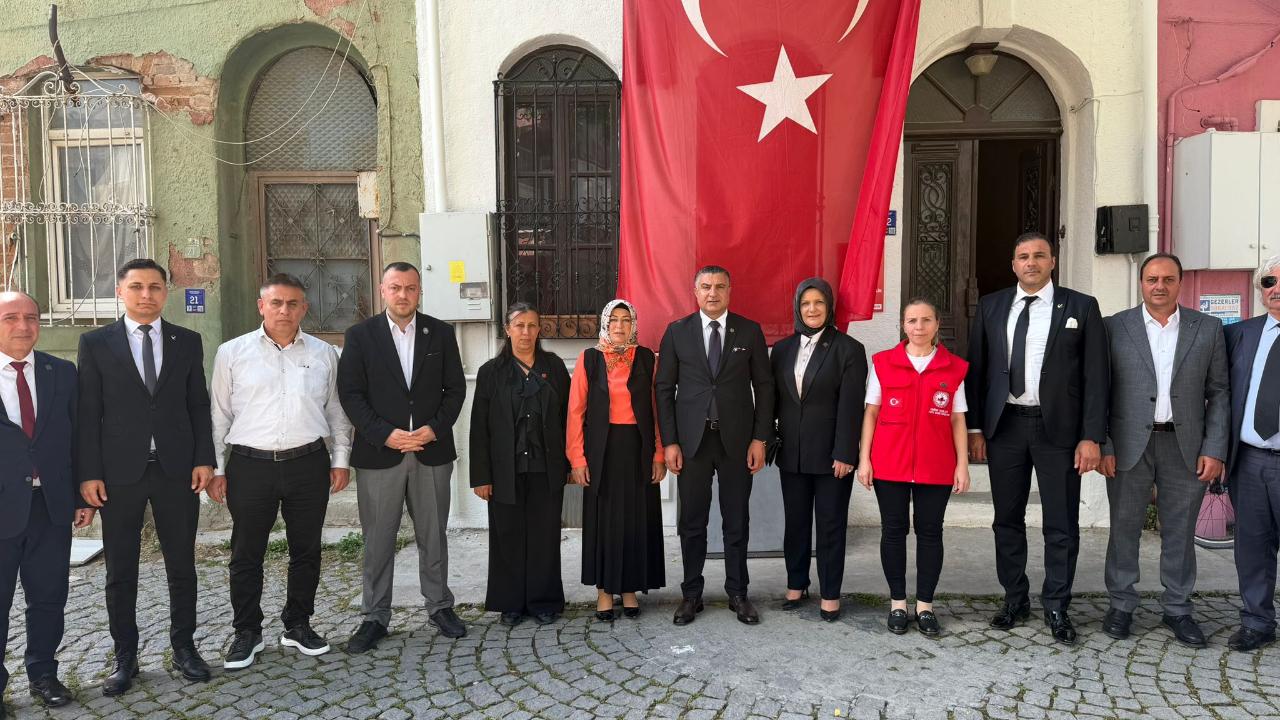 Yüzbaşı. “Şehitler Diyarı Çanakkale’ye Bu Tablo Yakışmıyor”