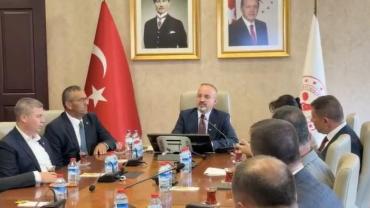Bülent Turan, Siyaset "Vefa, Ahlak ve Vebal Gerektirir"