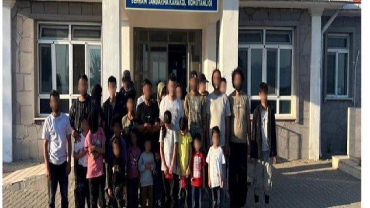 Çanakkale'de Göçmen Kaçakçılığına 4 Operasyon: 37 Düzensiz Göçmen Yakalandı