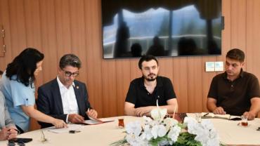 ÇOMÜ'de Akreditasyon Hedefi: Meslek Yüksekokullarında Kalite Çıtası Yükseliyor