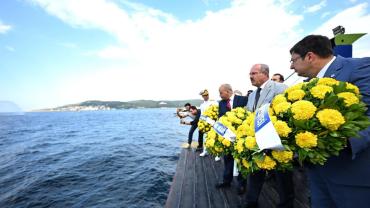 Kabotaj Bayramı'nın 100. Yılında Çanakkale Boğazı'nda Anlamlı Tören