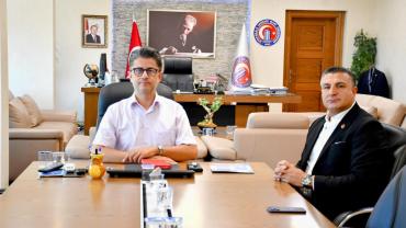Yeniden Refah Partisi İl Başkanı Yüzbaşı'ndan ÇOMÜ'ye Destek Mesajı